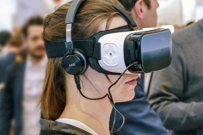 Virtual Reality games at V Room