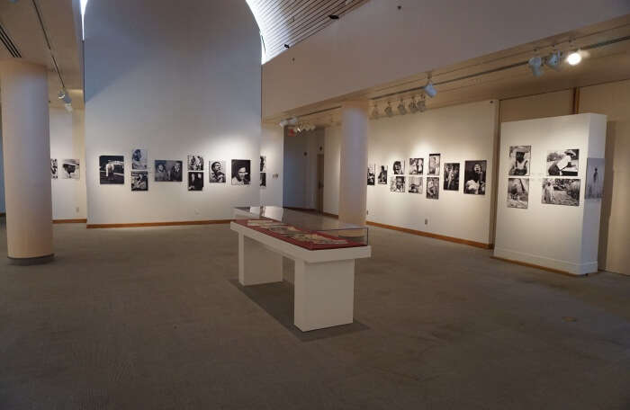 Visit a photography gallery