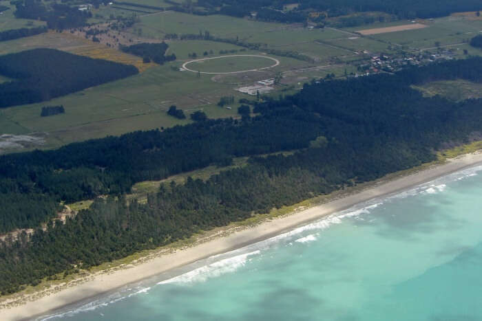 Flight from Rotorua to Queenstown. Woodend Beach, South Island