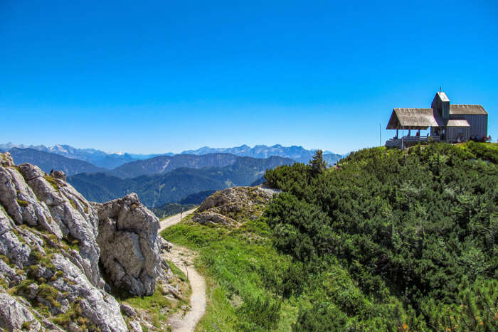 trekking-in-munich-top-hiking-trails-in-the-bavarian-region