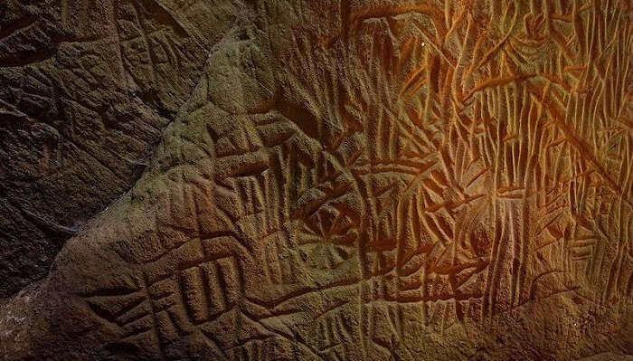 eddakal caves