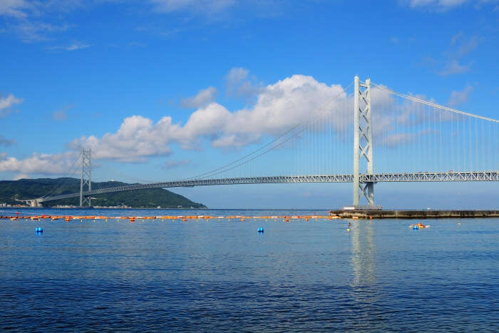 Akashi Kaikyō Bridge