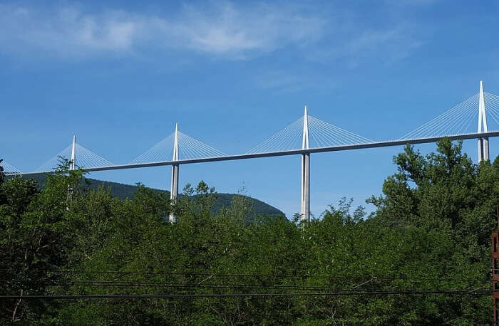 How to reach Millau-Viaduct-Bridge