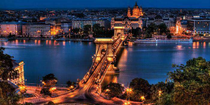 Hungary-nightlife_19th oct