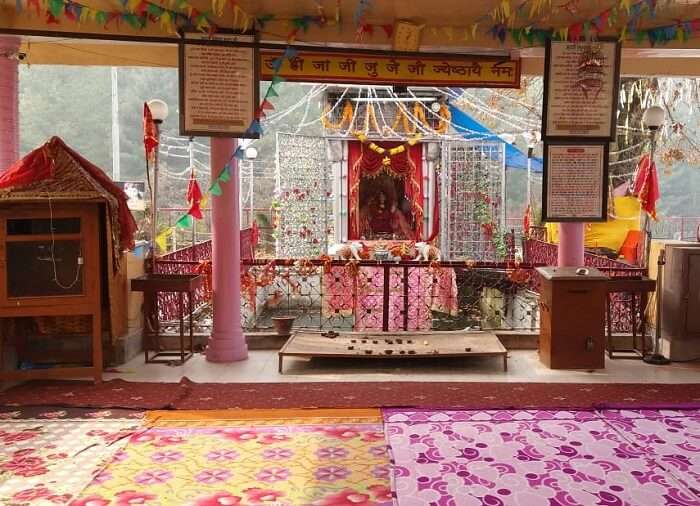 Visit to Zeashta Devi Mandir