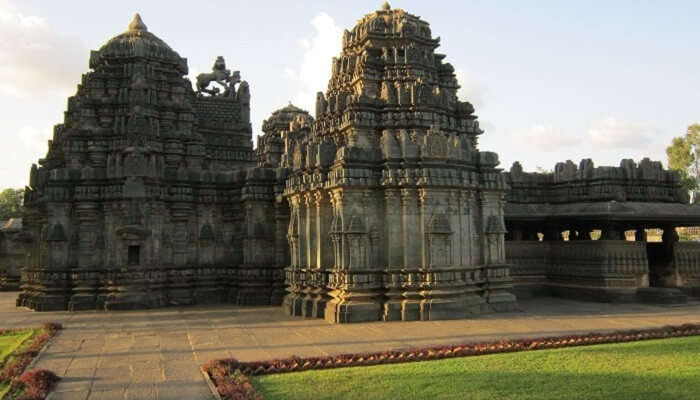 Kedareshvara Temple