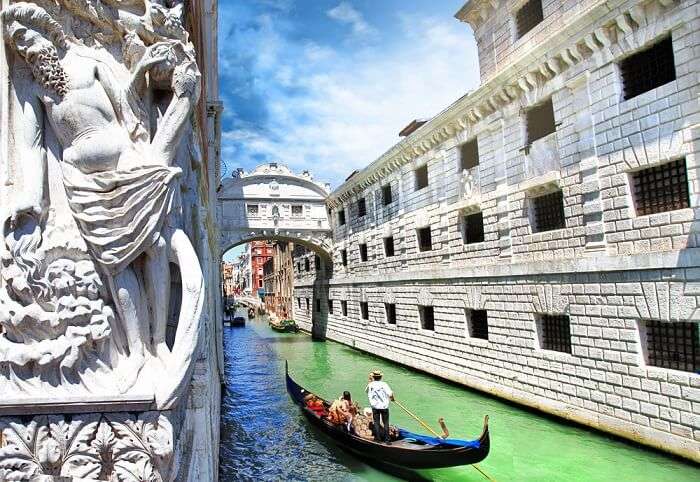 gondola ride to bridge of sighs