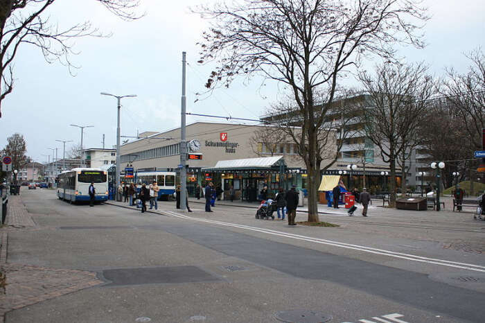 shopping in Zurich