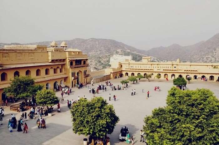 Must Indulge Experiences On A Friends Trip To Rajasthan