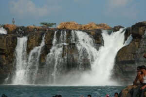 Kanakai Waterfalls