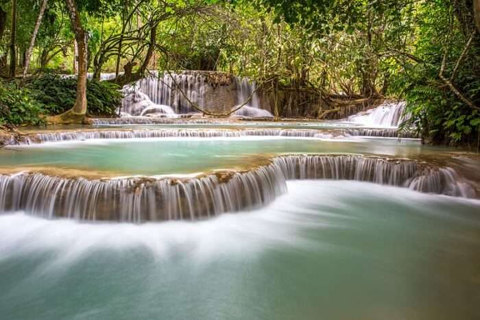  Kuang Si Falls