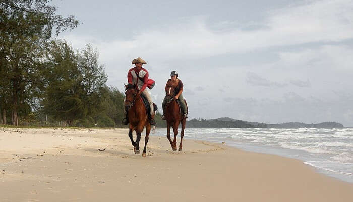 Liberia horse riding