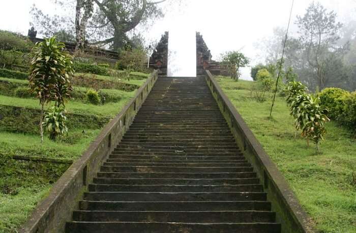 Penulisan Temple View