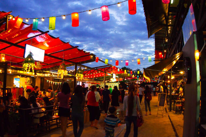 Phutthabucha Road Night Bazaar