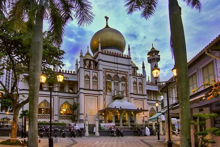 mosque in arab district