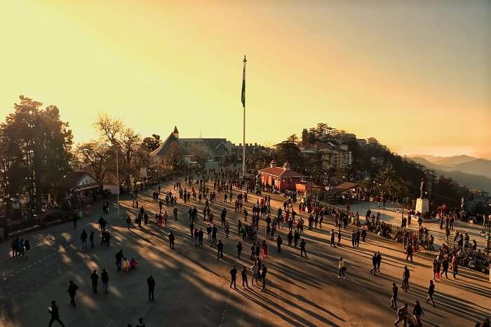 the famous mall road in shimla