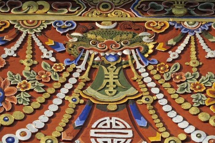 Bhutanese_Craft