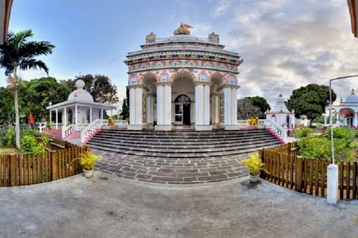 Temples in Triolet (Cover)