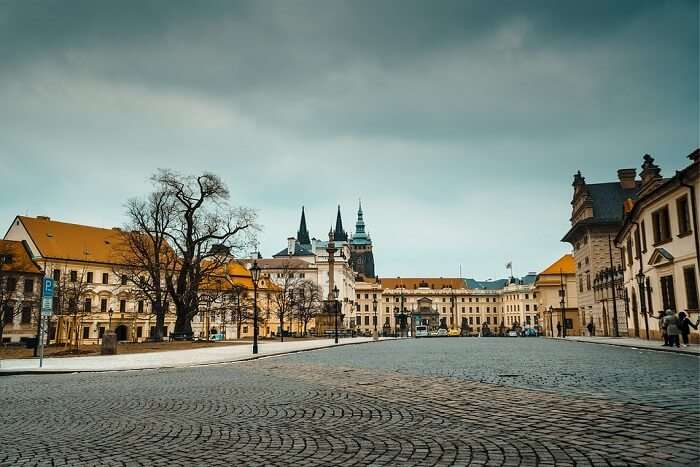 weather in Prague during summer