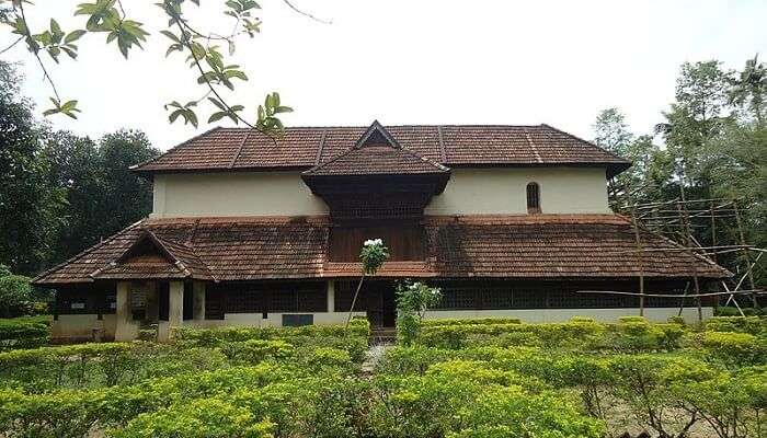 aKoyikkal Folklore Museum And Numismatics Museum