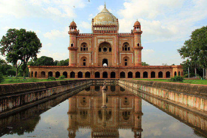 Safdarjung Tomb