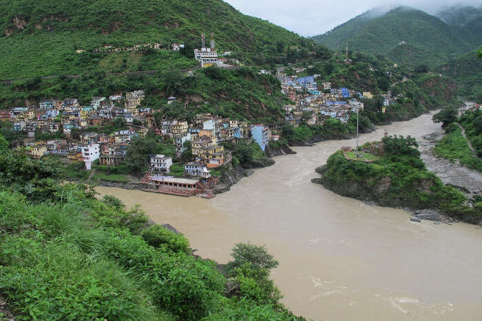 A view of Devprayag, Uttarakhand state, India, Saturday, Dec. 14, 2013.  Thousands of people were killed and equal numbers of people went missing  after devastating floods, cloud burst and landslides struck in