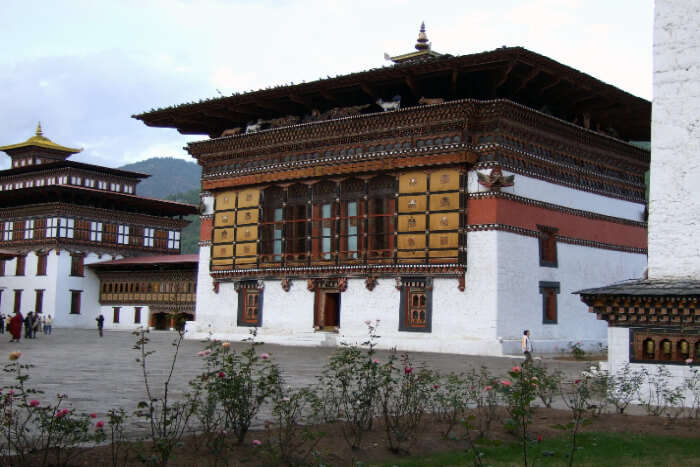 Trashi Chhoe Dzong