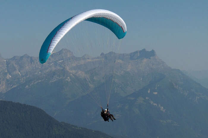 Paragliding In Darjeeling