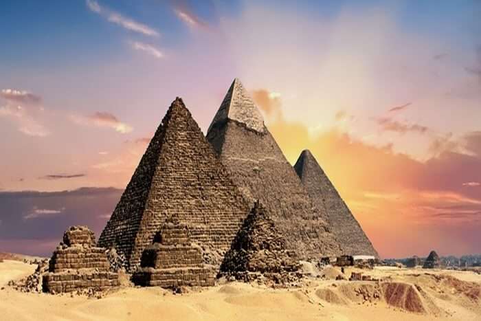 Visit The Pyramids Of Giza