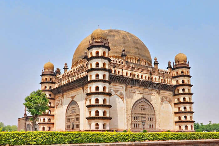 about gol gumbaz1