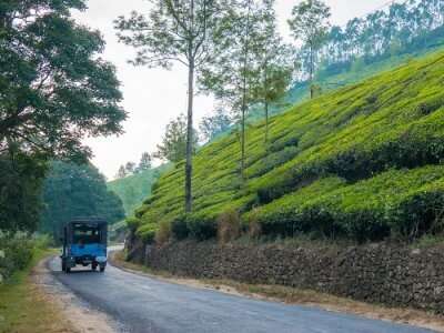 places near kumarakom