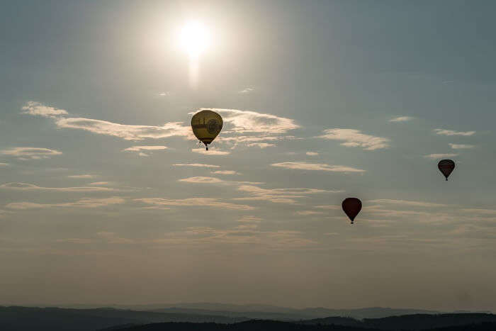 hot air balloon ride 