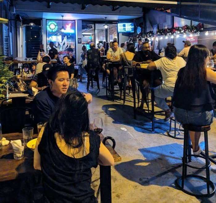 beer garden in singapore