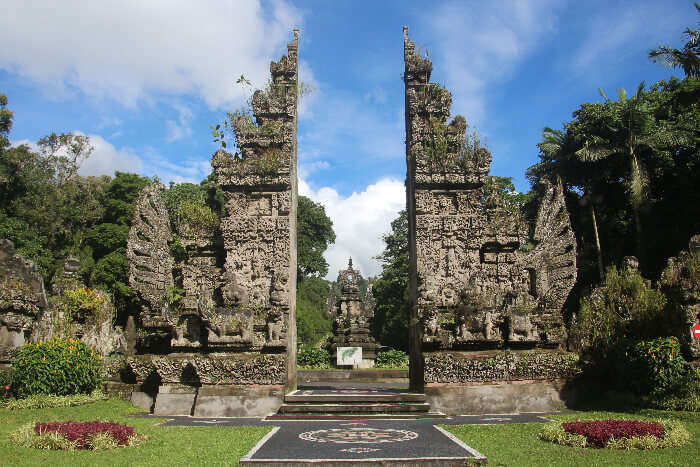  Kebun Raya Bali