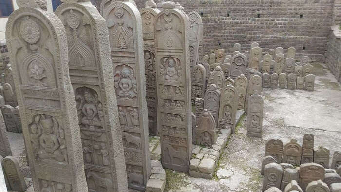 Barsela Tombs