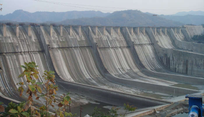 Features Of Bhakra Nangal Dam