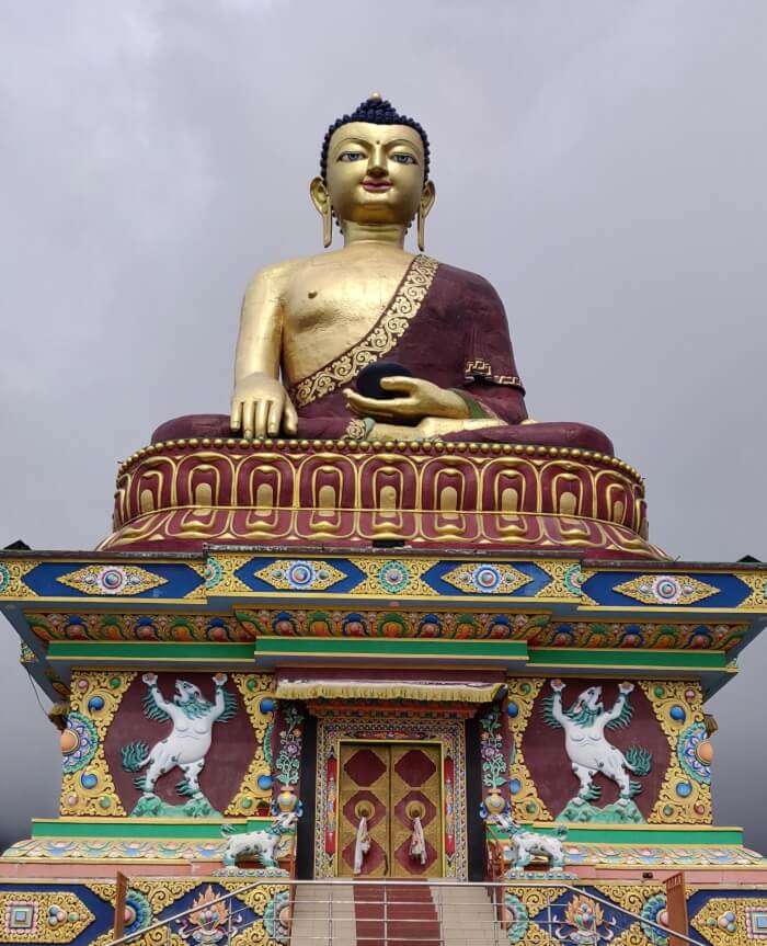 buddha statue