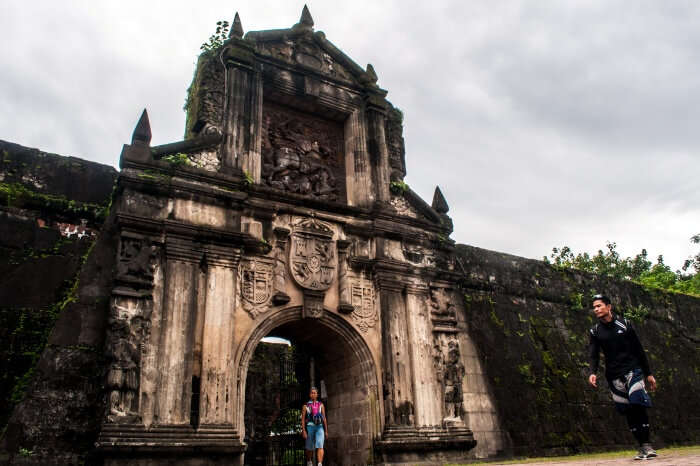 inside the walls of manila