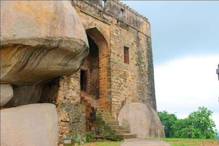 Madan Mahal Fort