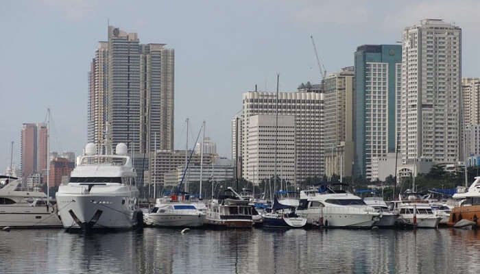 Manila Bay In Manila