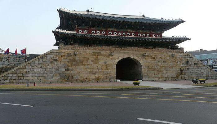 Paldalmun Gate In Suwon