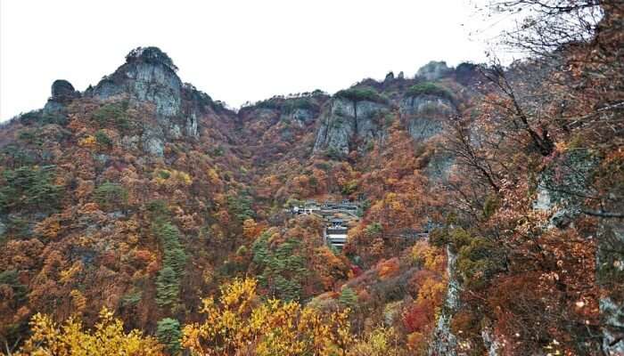 Seoraksan Mountain In Seoul