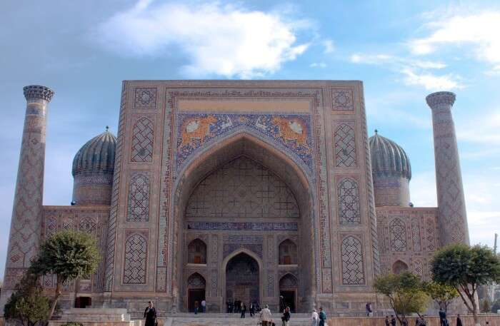 Sher Dor Madrasah, Registan Sq, Samarkand, Uzbekistan