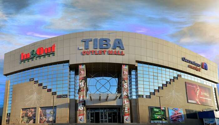 Tiba Outlet Mall