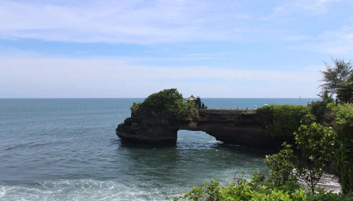 uluwatu temple in bali