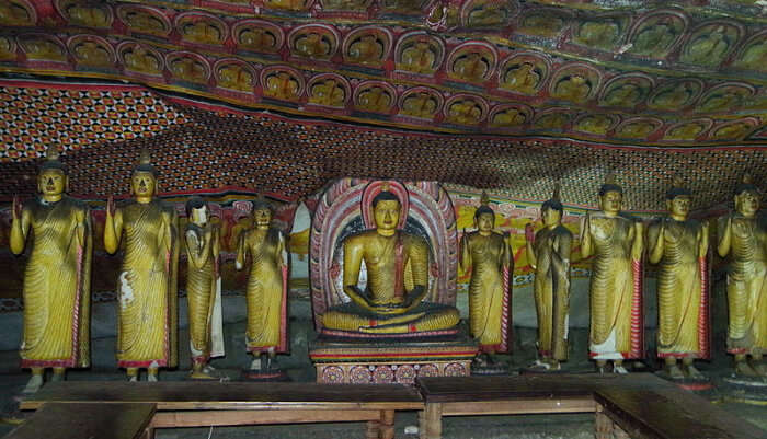 Dambulla Cave Temple