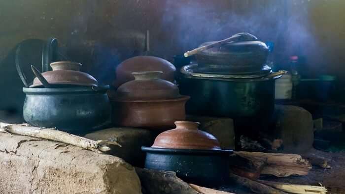 cooking the authentic food