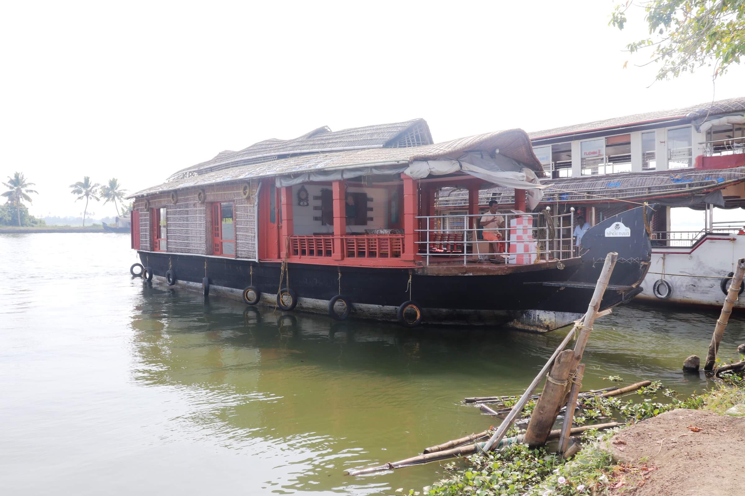 houseboat in alleppey