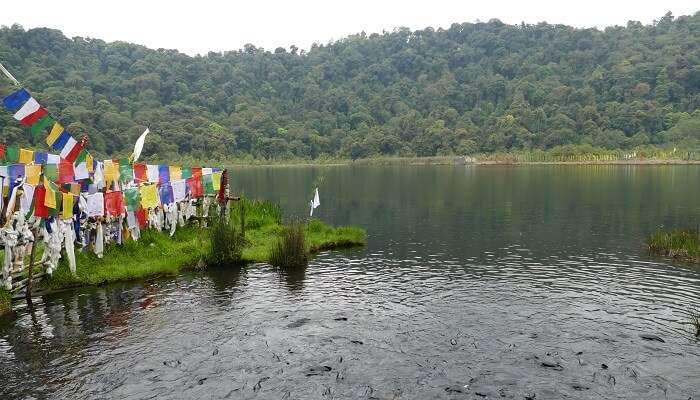 Khecheopalri Lake