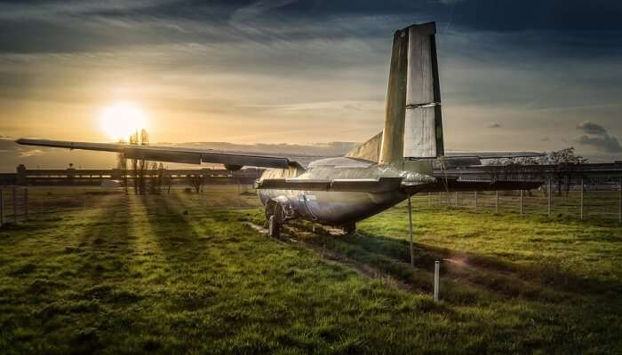Stop Sunset Aircraft Tempelhof Airport Lost Plane